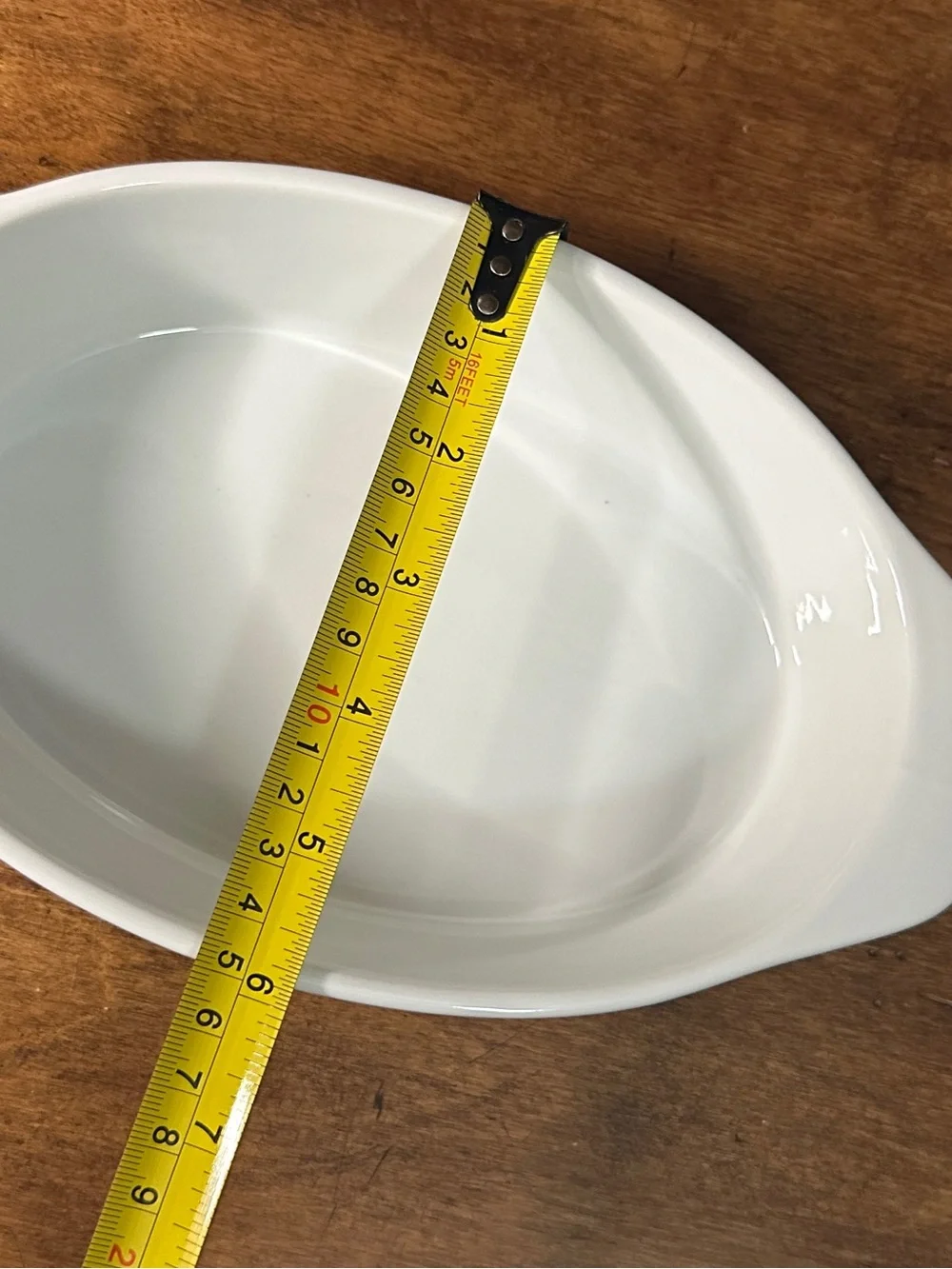 Oval Ceramic Baking Dish in White